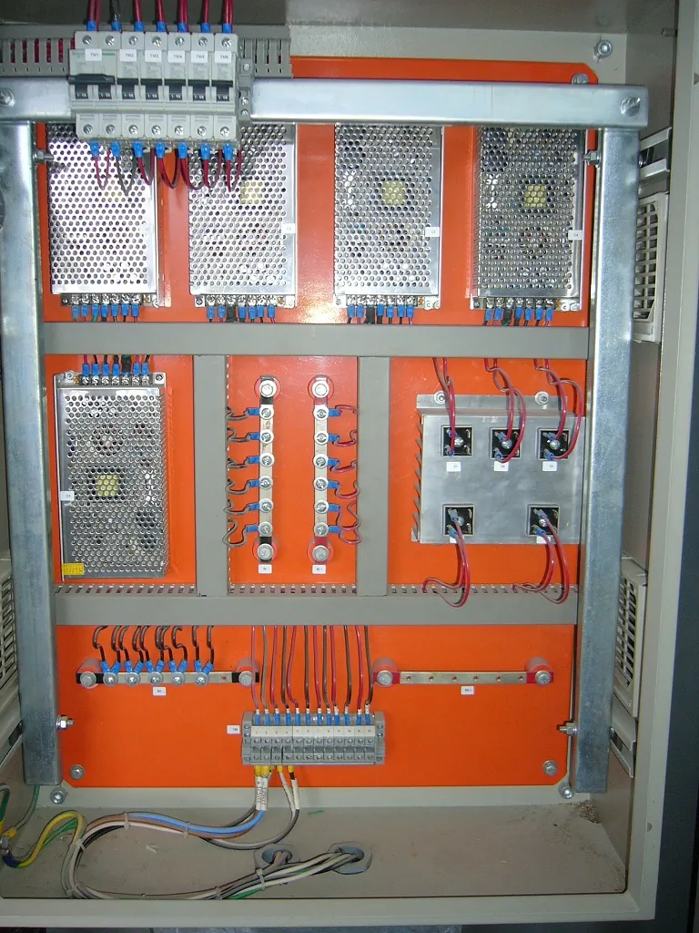 Sistema de Control de compuertas para  Hidroel�ctrica LIcan - Vista 9