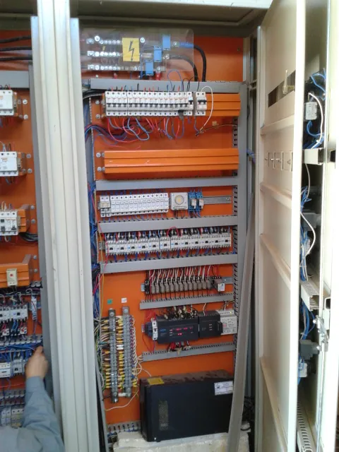 Sistema de Control Automatizado para Vi�a Botalcura - Vista 5